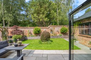 Photo 24- click for photo gallery